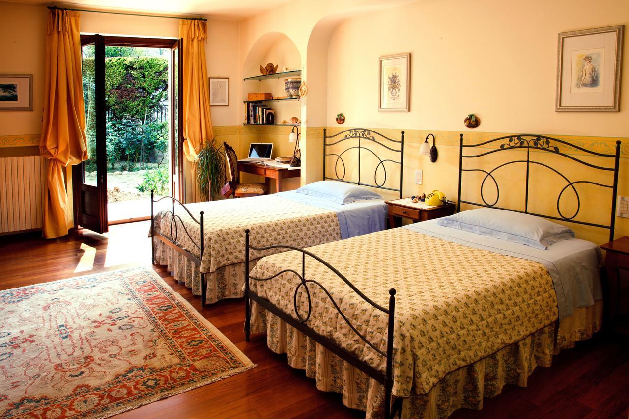 Ai Quattro Ulivi B&B Monte Urano ภายนอก รูปภาพ